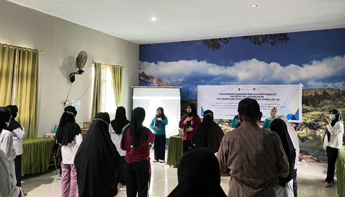 Fisioterapi Unhas Gelar Tahap Kedua Pengabdian Masyarakat untuk Lansia di Barru