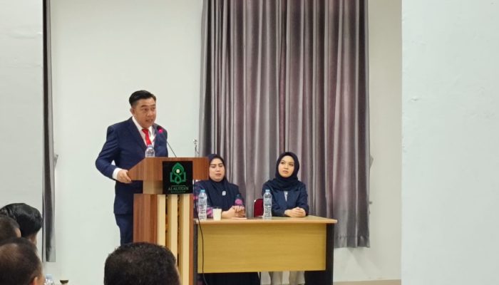 Zulkarnain Paturuni Raih Gelar Doktor Usai Teliti Komunikasi Politik Demokrat