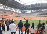 Didampingi Kadis PU, Bapenda, DLH, Distaru dan Disdag, Walkot Munafri Studi di JIS: Buat Stadion Untia