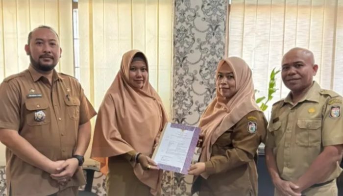 DP2 Kota Makassar Serahkan SK dan Terima PPPK Baru di Lingkup Dinas