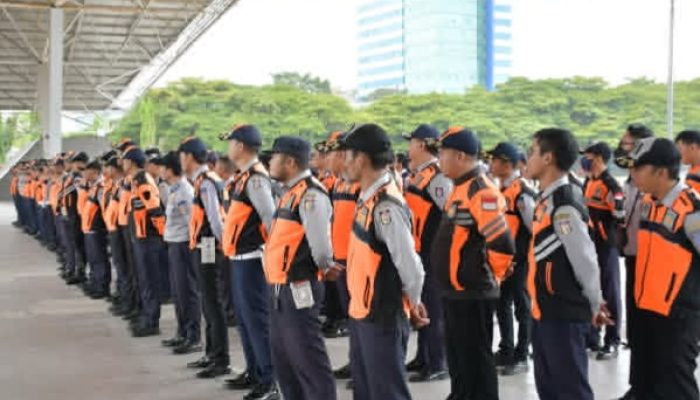 Kadishub Makassar Pimpin Apel Kesiapan Personil Lapangan di Tribun Karebosi