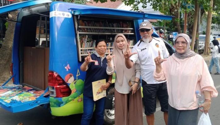 Dispus Kota Makassar Hadir di Car Free Day Sediakan Ruang Baca Bagi Masyarakat