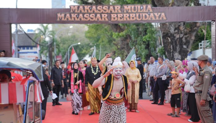 Kota Makassar Berpesta Budaya: Ritual Adat, dan Karnaval Spektakuler