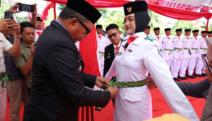 Paskibra Bulukumba Dikukuhkan, Siap Kibarkan Bendera di HUT RI 80
