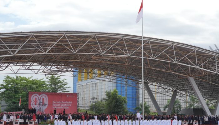 Paskibraka Makassar Sukses Kibarkan Berdera Simbol Semangat Kemerdekaan