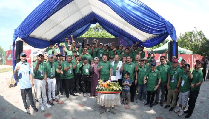 Wali kota dan Ketua TP PKK Makassar Ramaikan Fun Walk dan Launching Urban Farming di Bukit Baruga Antang