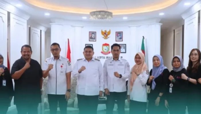 Wali Kota Makassar Didampingi Disdik Terima Audiensi Briton Terkait Festival Gangrang Bulo untuk Siswa SD