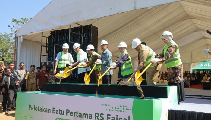 Munafri Dampingi JK Letakkan Batu Pertama di RS Islam Faisal