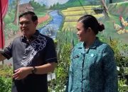 Camat Panakkukang Dampingi Tim PKK Provinsi Sulsel di Kebun PKK Kelurahan Tamamaung