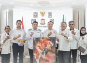 Kadispar Makassar Dampingi Wali Kota Terima Audiensi Dewan Kesenian