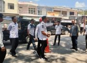 Dipimpin Wakil Bupati, Pemkab Sinjai Tertibkan Bangunan Liar di Area Pasar Sentral