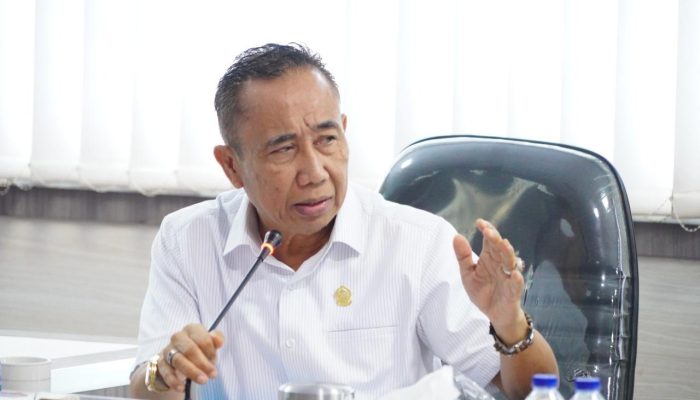 Anggota DPRD Sulsel Andi Syaifuddin Patahuddin Belah Dua Guru yang Terzolimi di Lutra