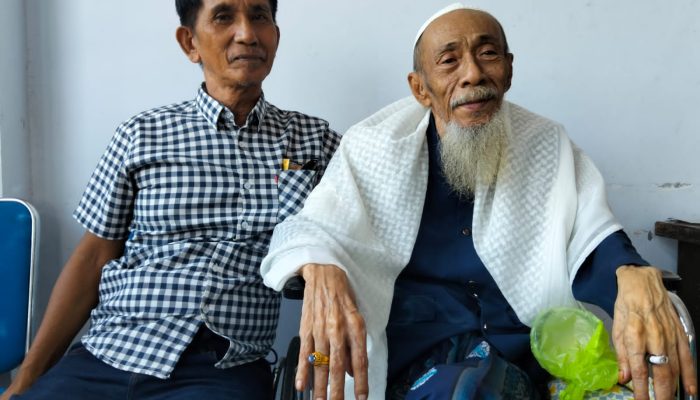 Salah Satu Putra Muassis NU Sulsel Berpulang: Puang Tika, Mursyid Khalwatiyah Syekh Yusuf