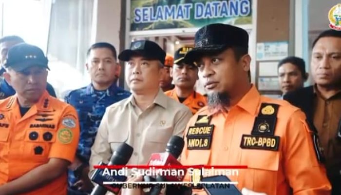 Gubernur Sulsel Tinjau Posko AJU Bersama Menhub dan KaBasarnas: Kita Kerahkan Seluruh Tim Maksimalkan Operasi Pencarian