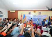 Gubernur Sulsel Saksikan Penyerahan Black Box Pesawat ATR 42-500 PK-THT