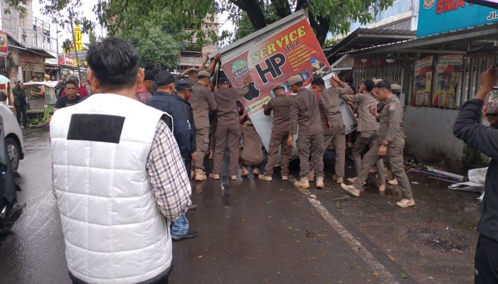 Kesadaran Warga Jadi Kekuatan, Penertiban PKL di Makassar Berlangsung Tertib