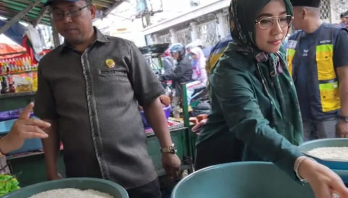 Komisi B DPRD Makassar Sidak Pasar Terong, Pastikan Harga Pangan Stabil Jelang Idul Fitri