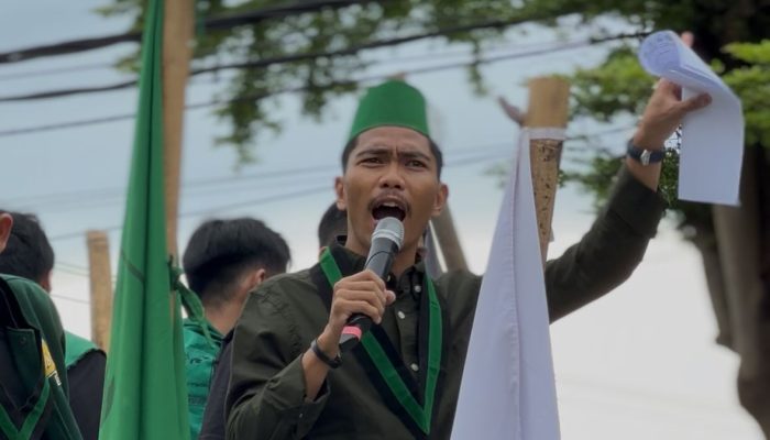 Tak Hanya Nanas, Komisariat HMI Hukum UMI Desak Kejati Usut Pisang Cavendish