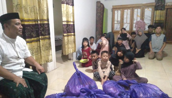 Komunitas Pecinta Ayam Bangkok Tebar Kebaikan, Salurkan Sembako ke Panti Asuhan dan Berbagi Takjil di Jalan