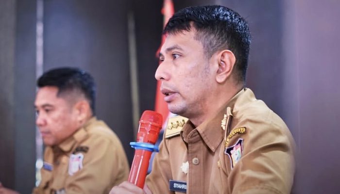 Camat Panakkukang Pimpin Rapat Koordinasi Kebersihan, Tekankan Peran Petugas sebagai Garda Terdepan