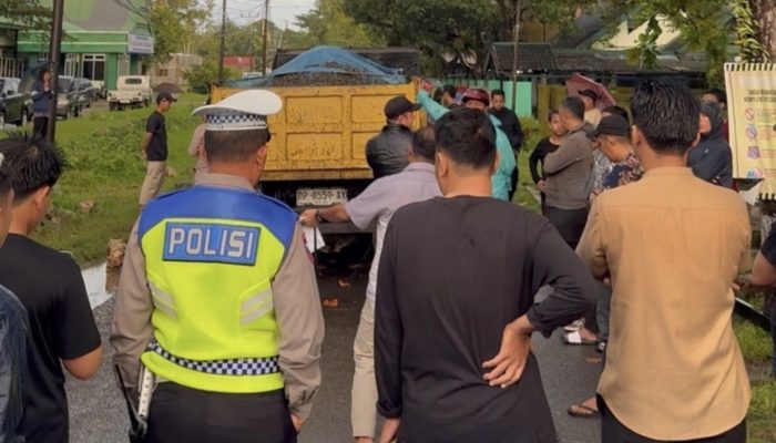 Jalan di Pesantren Darul Istiqamah Berstatus Jalan Umum, Warga Tuntut Akses Jalan Dibuka dan Intimidasi Dihapus