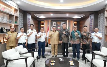 Wali Kota Makassar-Direktur Sinar Jaya Bahas Sistem Bus Kota Jalur Kawasan Kampus dan Pusat Aktivitas