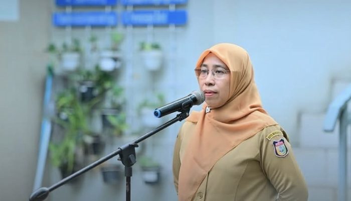 Sekcam Makassar Pimpin Apel Pagi, Tekankan Disiplin dan Pelayanan Prima