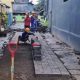 Tindak Lanjut Aduan Lontara+, Dinas PU Makassar Lakukan Pemasangan Paving Blok di Jl. Muhammadiyah