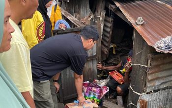 Dengar Kabar Lansia Tinggal di Gubuk, Wali Kota Munafri Langsung Respon Cepat Berikan Bantuan