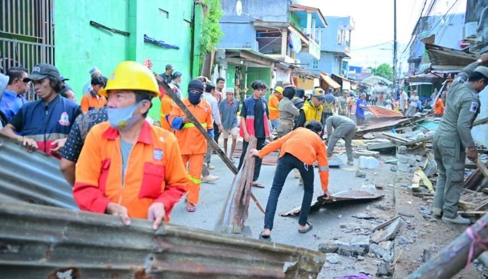 30 Tahun Berdiri di Atas Drainase, Lapak PKL di Maccini Gusung Akhirnya Ditata