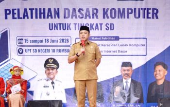 Bupati Jeneponto Buka Pelatihan Komputer SD di Rumbia, Siapkan Generasi Melek Digital Sejak Dini