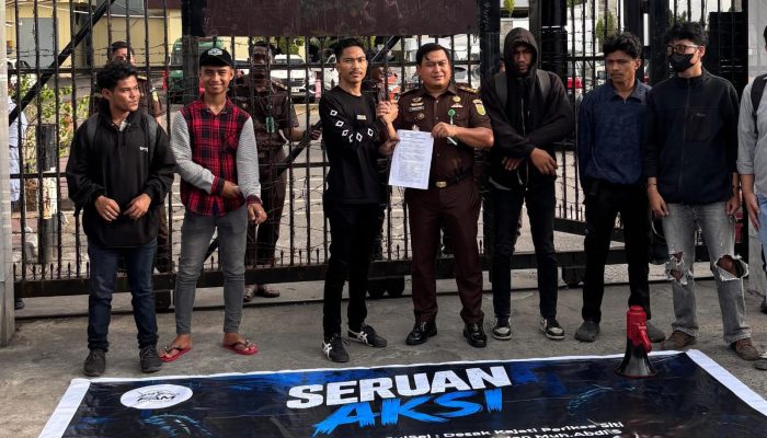 Massa Desak Kejati Sulsel Periksa Dugaan ‘Mafia MBG’ di Gowa