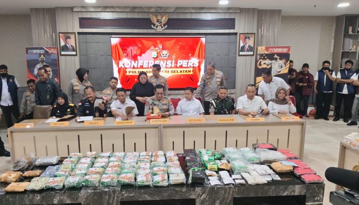 Yasir Machmud Apresiasi Polda Sulsel Ungkap 1.175 Kasus Narkoba, Sita 70 Kg Sabu