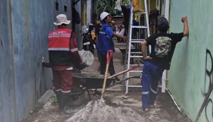 Tindak Lanjut Aduan Lontara+, Dinas PU Makassar Lakukan Pemasangan Paving Blok di Jl. Bonto Bila Raya