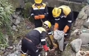 Tindak Lanjut Aduan Lontara+, Dinas PU Makassar Normalisasi Saluran Sekunder di Jl. Boulevard Perumahan Lili