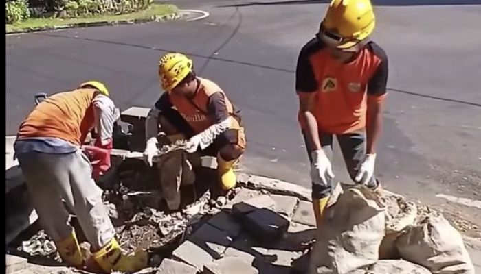Dinas PU Makassar Benahi Saluran dan Trotoar Pascapenertiban Lapak di Jalan Ujung Pandang