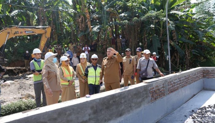Munafri Tinjau Kolam Lindi TPA Antang, Air Limbah Diperkuat Cegah Pencemaran Lingkungan