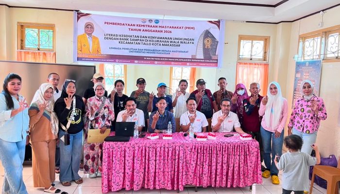 Dosen Ilmu Administrasi Negara FIS-H UNM Gelar Literasi Kesehatan dan Kenyamanan Lingkungan Melalui Bank Sampah di Kelurahan Wala-Walaya