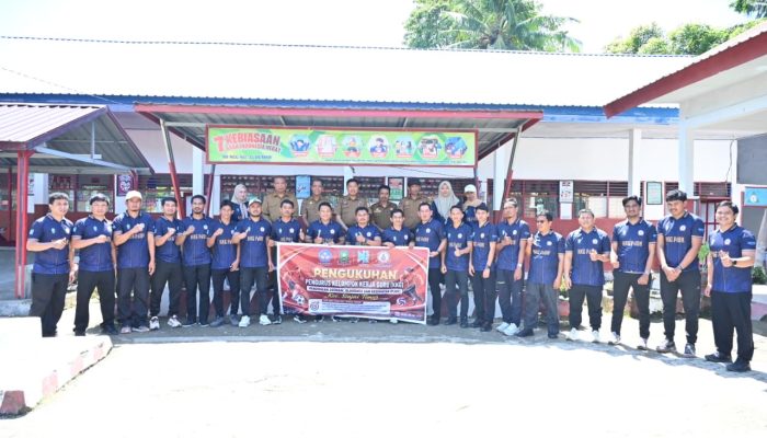 Kadisdik Sinjai Kukuhkan Pengurus KKG PJOK Sinjai Timur Periode 2026–2029