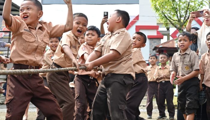 Kadisdik Sinjai Pantau Peringatan Hari Anak Nasional 2026