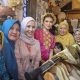Produk Ecoprint Sinjai Curi Perhatian Ketua Umum Dekranas pada Pameran HUT ke-46 Dekranas di Makassar
