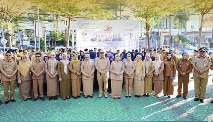Kepala Bapenda Makassar Hadiri Apel Harganas ke-33, Tegaskan Pentingnya Ketahanan Keluarga dalam Membangun Integritas Aparatur
