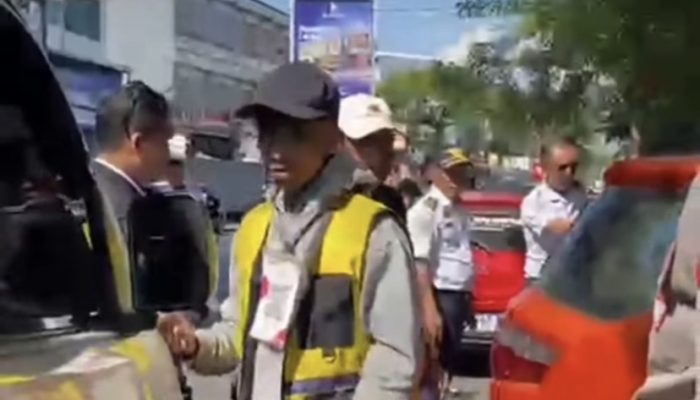 Dishub Makassar Tertibkan Parkir Liar di Jalan Masjid Raya, Utamakan Kelancaran Lalu Lintas