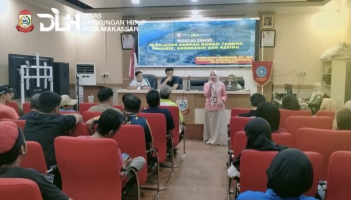 DLH Makassar Tingkatkan Kapasitas Satgas Kebersihan Ujung Tanah Melalui Sosialisasi Pengelolaan Persampahan