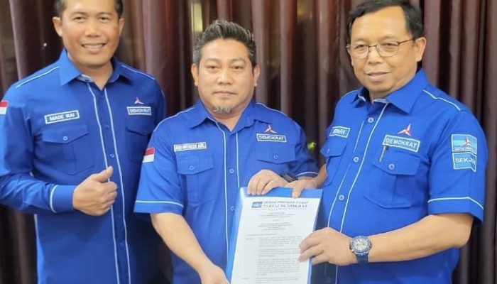 Andi Muzakkir Aqil Resmi Terima Mandat Pimpin Demokrat Makassar