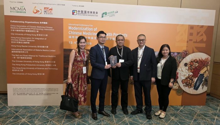 Di Hong Kong, Dokter Koboi Kenalkan “Hitam Itu Bukan Sekadar Warna”