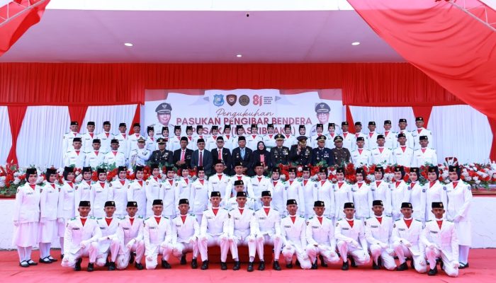 Bupati Andi Utta Kukuhkan 72 Anggota Paskibra Bulukumba