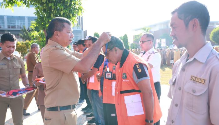 Cegah Kebocoran PAD, Dishub Bulukumba Lengkapi Petugas Parkir dengan Rompi dan Tanda Pengenal