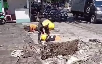 Normalisasi Drainase di Jalan Rusa, DPU Makassar Optimalkan Fungsi Saluran Air