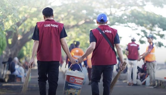 DLH Makassar Dorong Pengelolaan Sampah dari Sumbernya, 49 Kg Sampah Dipilah dalam Aksi Plogging di Ujung Pandang